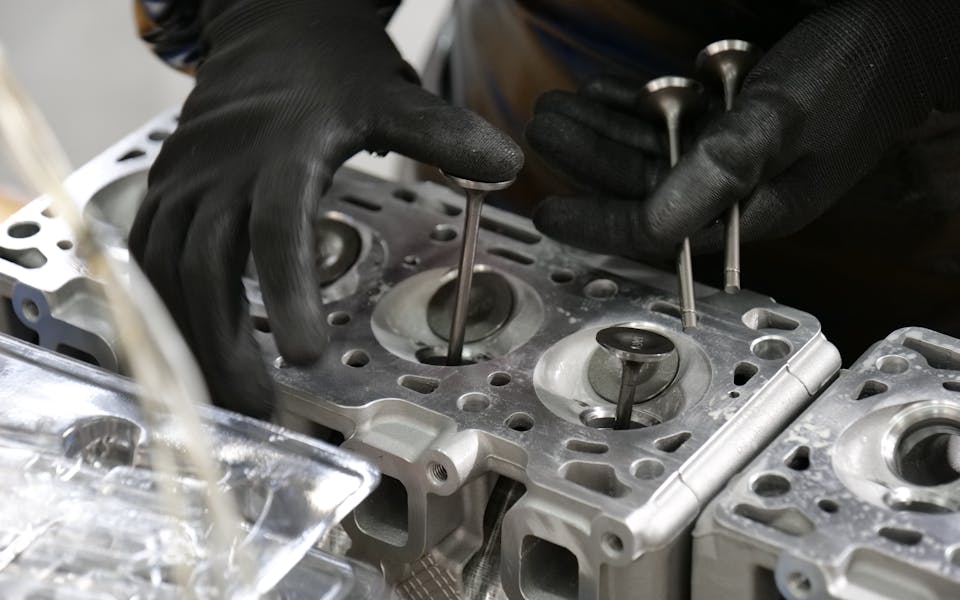 Comment reconnaître une culasse fissurée sur un moteur
